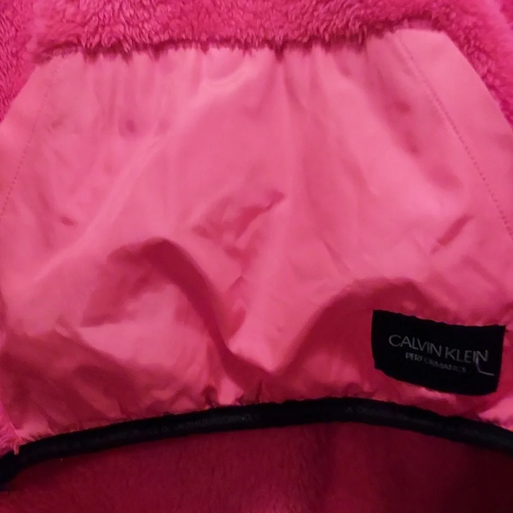 Girl's Calvin Klein Performance pullover - Picture 3 of 9